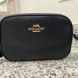 Coach Crossbody (PICKUP ONLY)