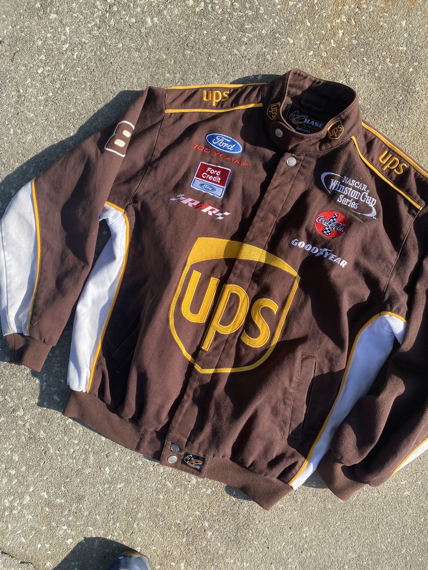 Vintage 2001 Dale Jarrett UPS Racing NASCAR Jacket NOS