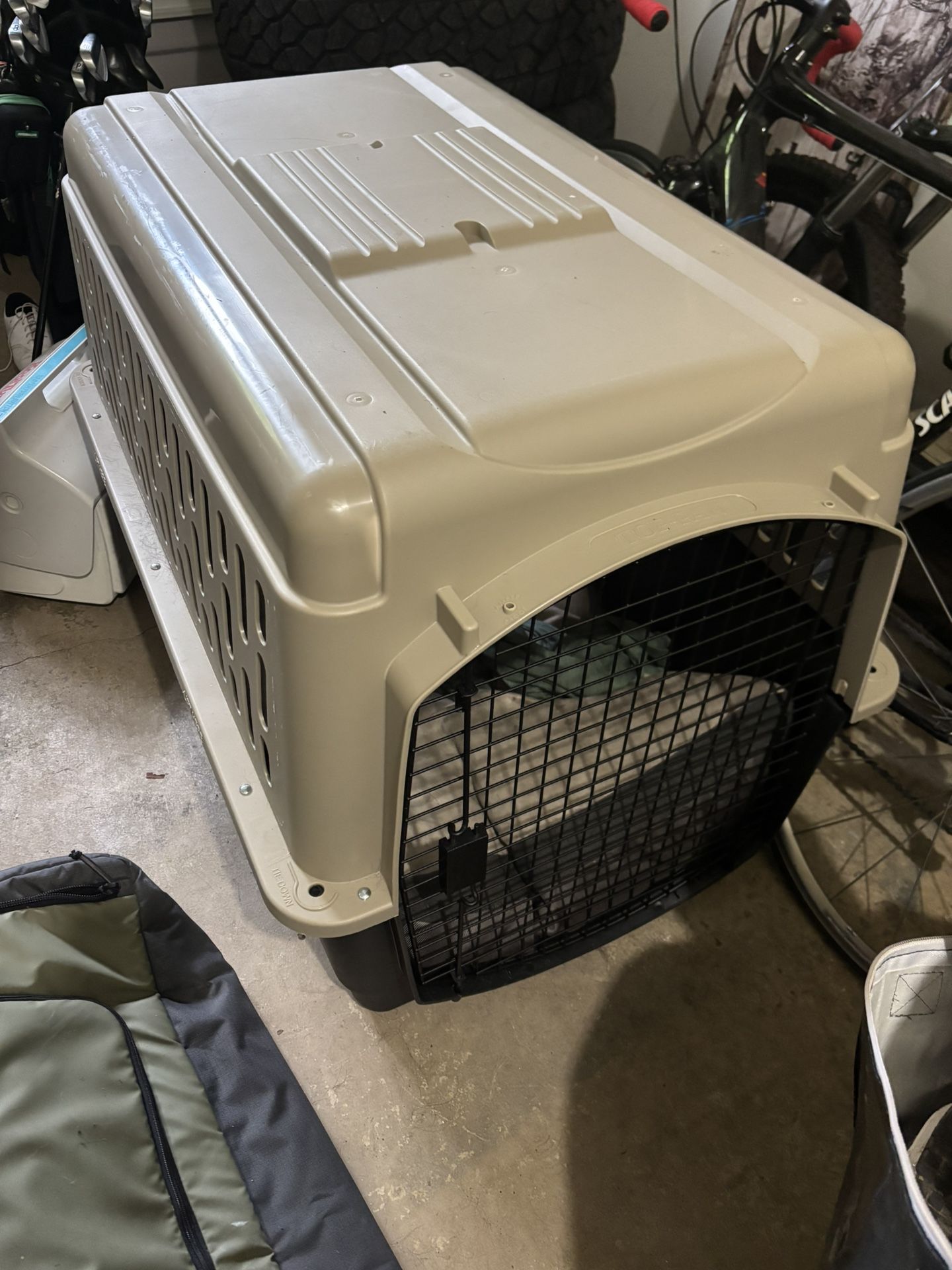 Large Dog Crate