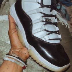 Jordan Retro Gratitude 11’s Size 10