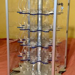 ⭕️  Caravelle by Bulova watch display case with 118 watch holders