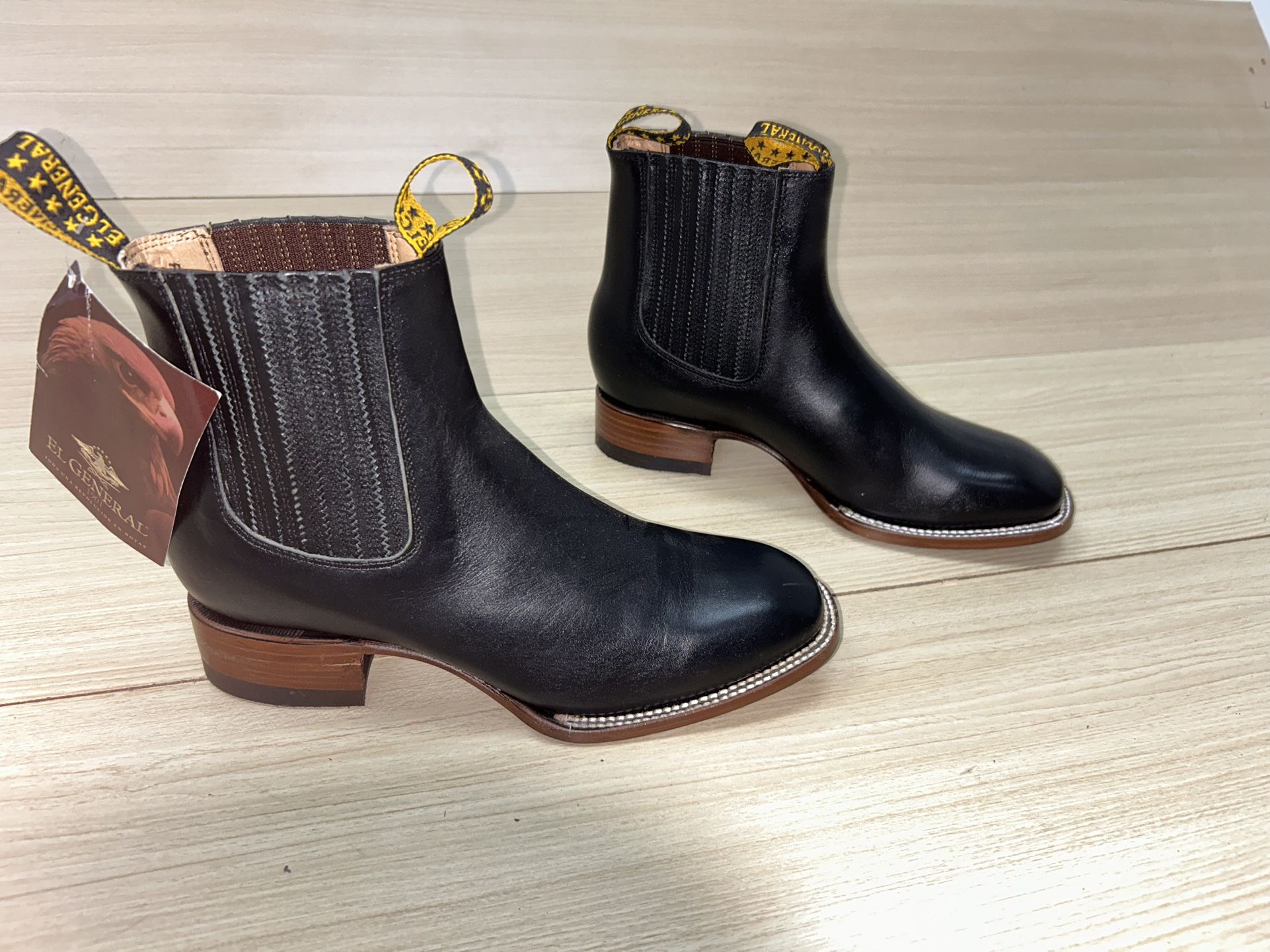 Botín Charro Punta Cuadrada