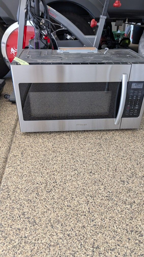 Microwave