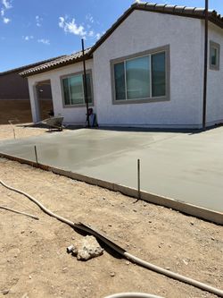 Concrete Stakes An Forms