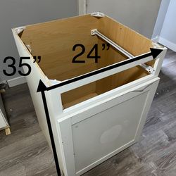 Kitchen Base Cabinet , Shaker Style-24”