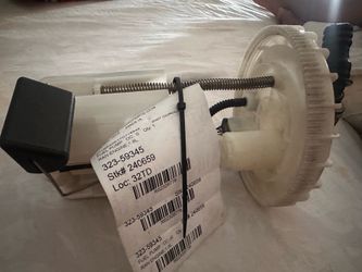 Fuel pump 2003 Toyota Corolla
