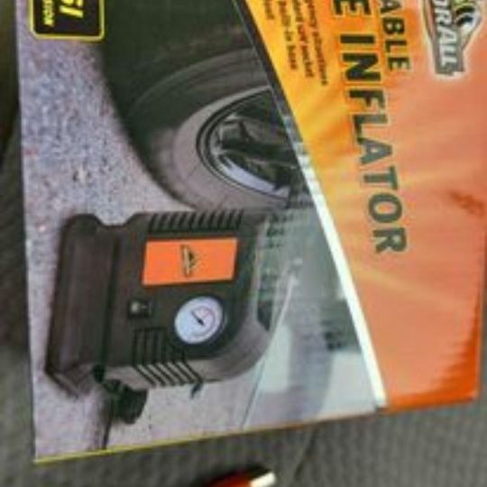 Car Charging Port Tire Inflator