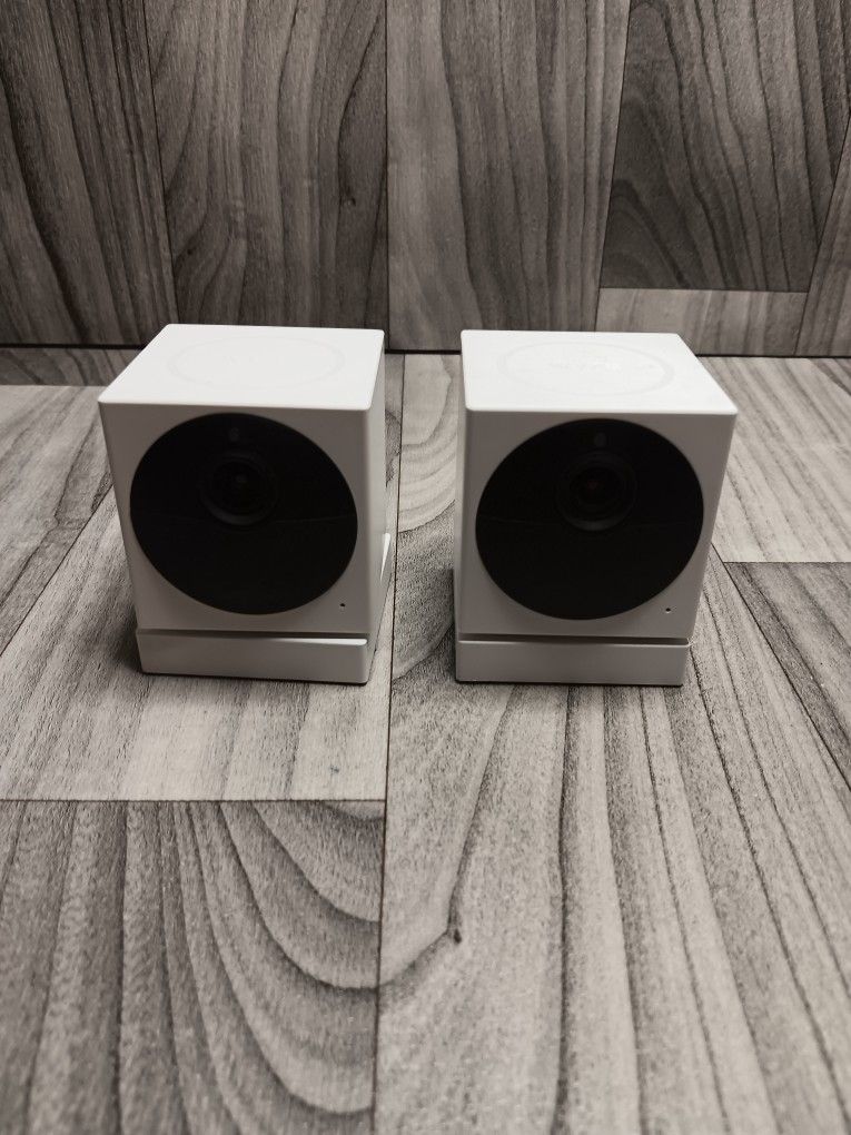 WYZE Cam Outdoor (Cameras Only) (WVOD2)