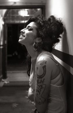 AMY WINEHOUSE PICTURE