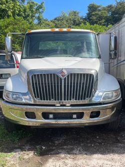 2012 Internacional 4300 Tow Truck