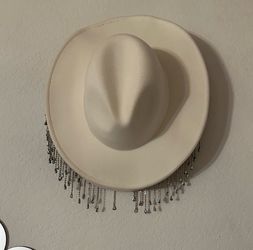 White cowboy hat