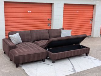 *FREE DELIVERY!* BROWN SECTIONAL SOFA w/STORAGE OTTOMAN!