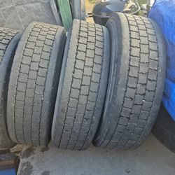 TIRES CONTINENTAL 275/75R22.5 