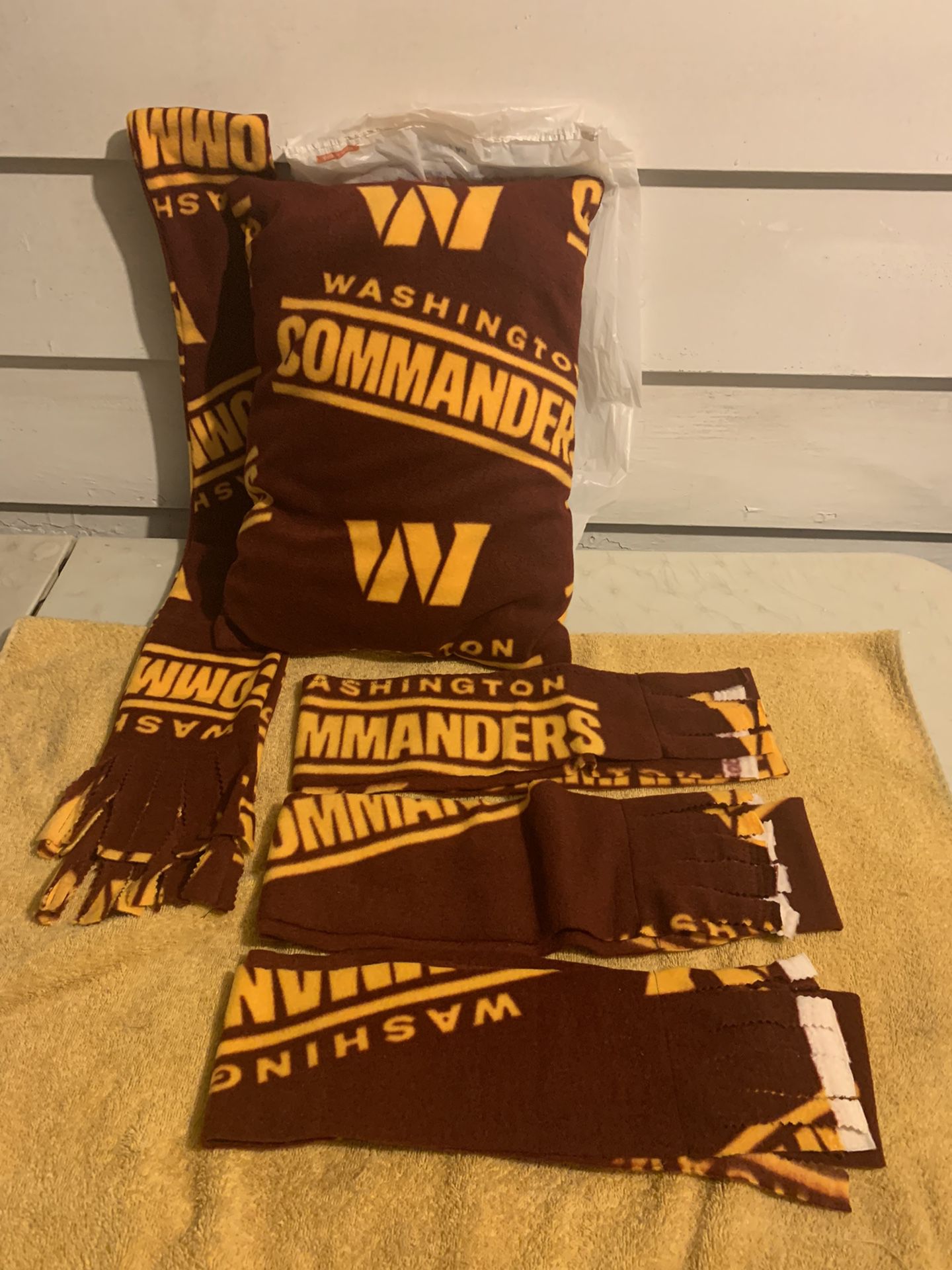 NFL BUNDLES (OF YOUR CHOICE) 1 Pillow/3scarves, $105; 1 Pillow/1 Scarf, $45; Pillow ONLY, $25; Scarf ONLY, $20   OTHER TEAMS AVAILABLE ! Machine Sewn,