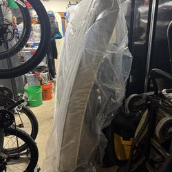 Like New RV Short King Matress (72” x 75” x 6”)