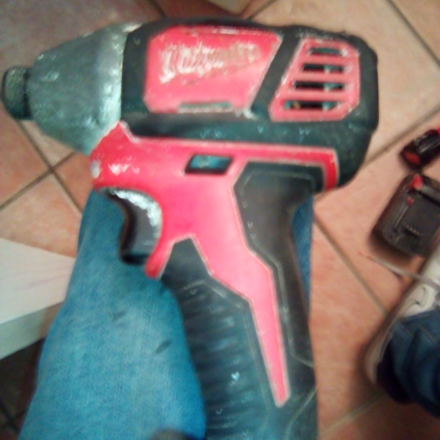 Milwaukee M18 1/4" impact driver