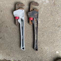 2 Husky Pipe Wrenches