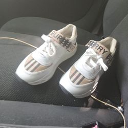 Burberry Shoes