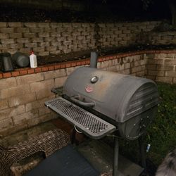 Charcoal Grill 