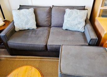 Loveseat and matching ottoman