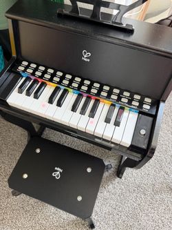 Hape Learn with Lights Piano + Stool