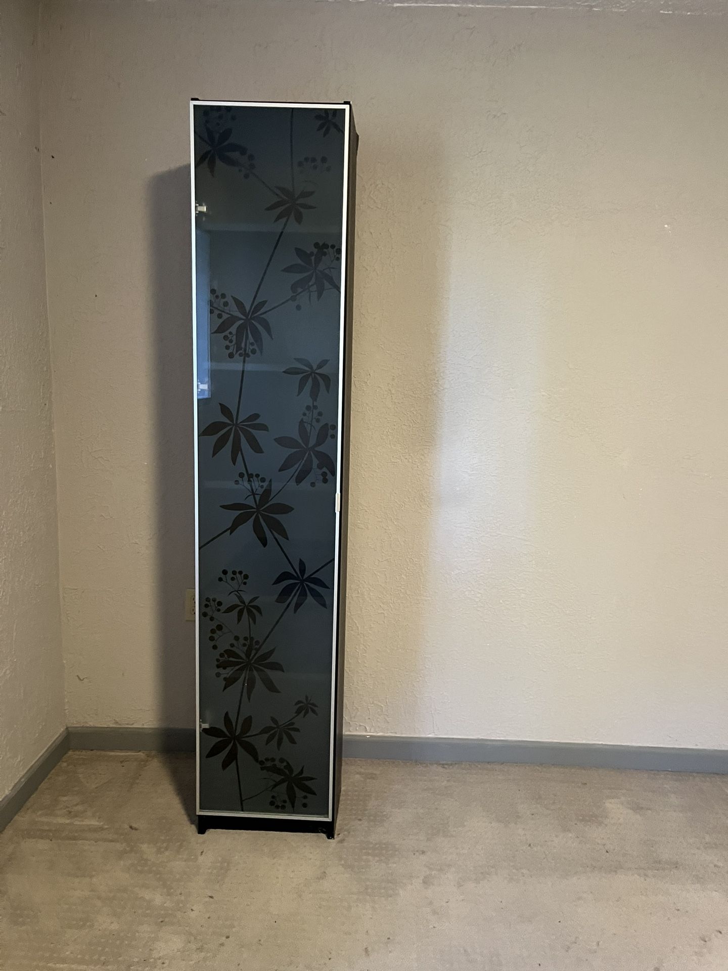 Shelf