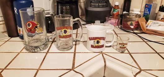 NFL DRINKING GLASSES