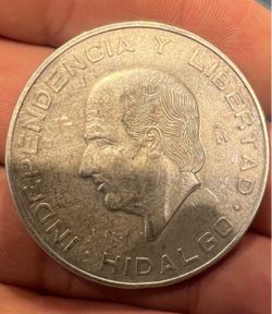 10 peso silver coin