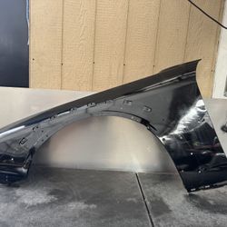 2018 2019 2020 2021 2022 2023 2024 DODGE CHALLENGER HELLCAT LEFT SIDE FENDER OEM USED 