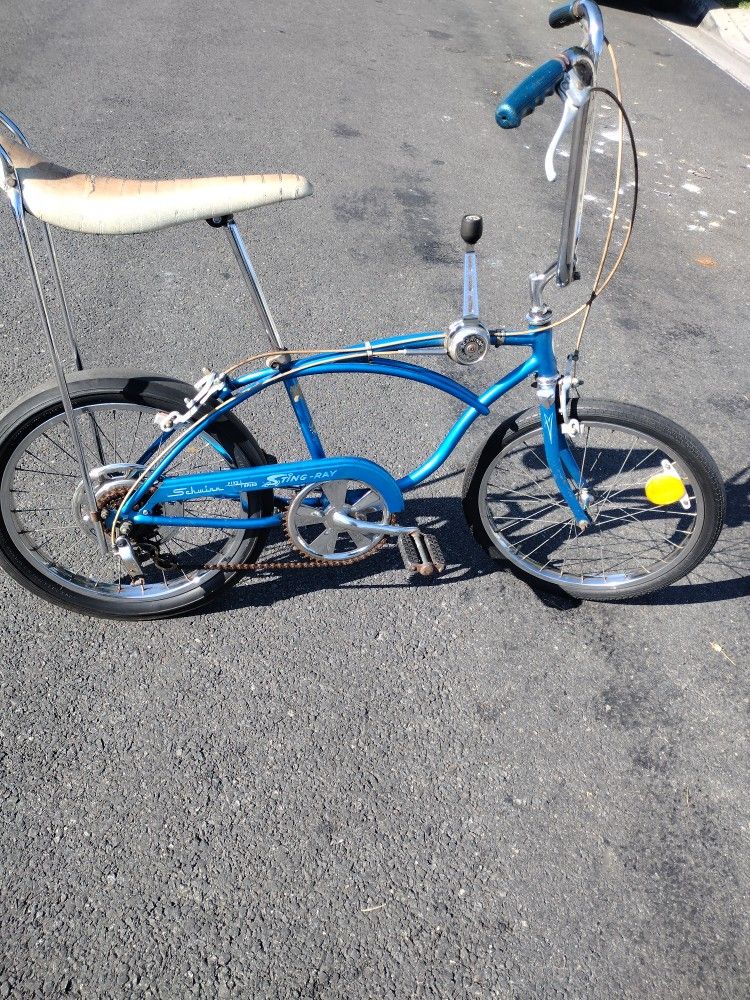 1970 Schwinn Stingray 5 for Sale in Downey CA OfferUp