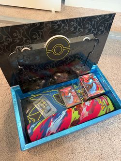 Charizard UPC Accessories