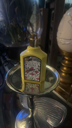 Gucci Amarillo