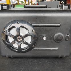 Rechargeable Bluetooth speaker, custom case/design