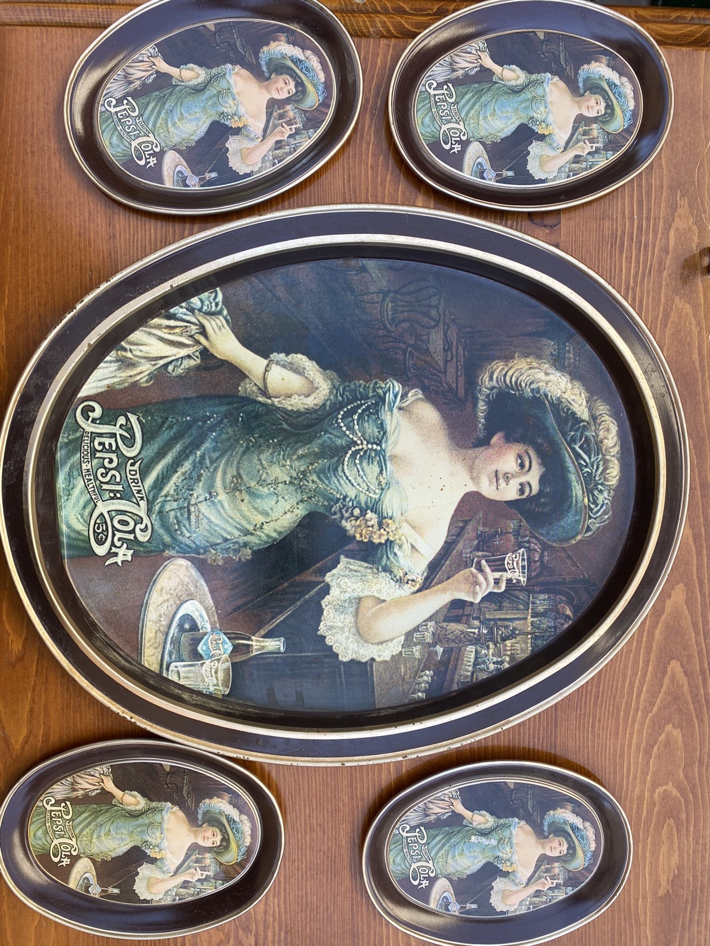Rare vintage Pepsi tray with coasters-with free vintage 6 pack bottles