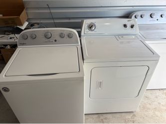 Whirlpool washer and dryer set