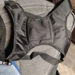 Vivebrand. Wheelchair No Slip Vest