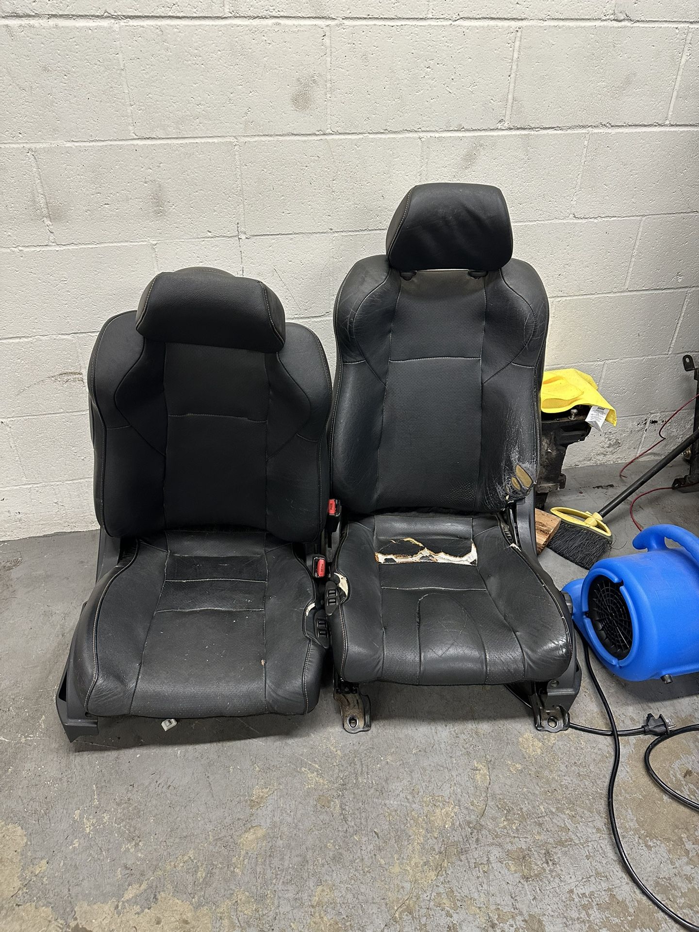 Nissan 350z Seats