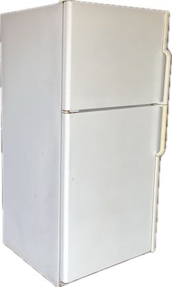 Maytag 23.7 cu ft Refrigerator Model MTB2456DEW