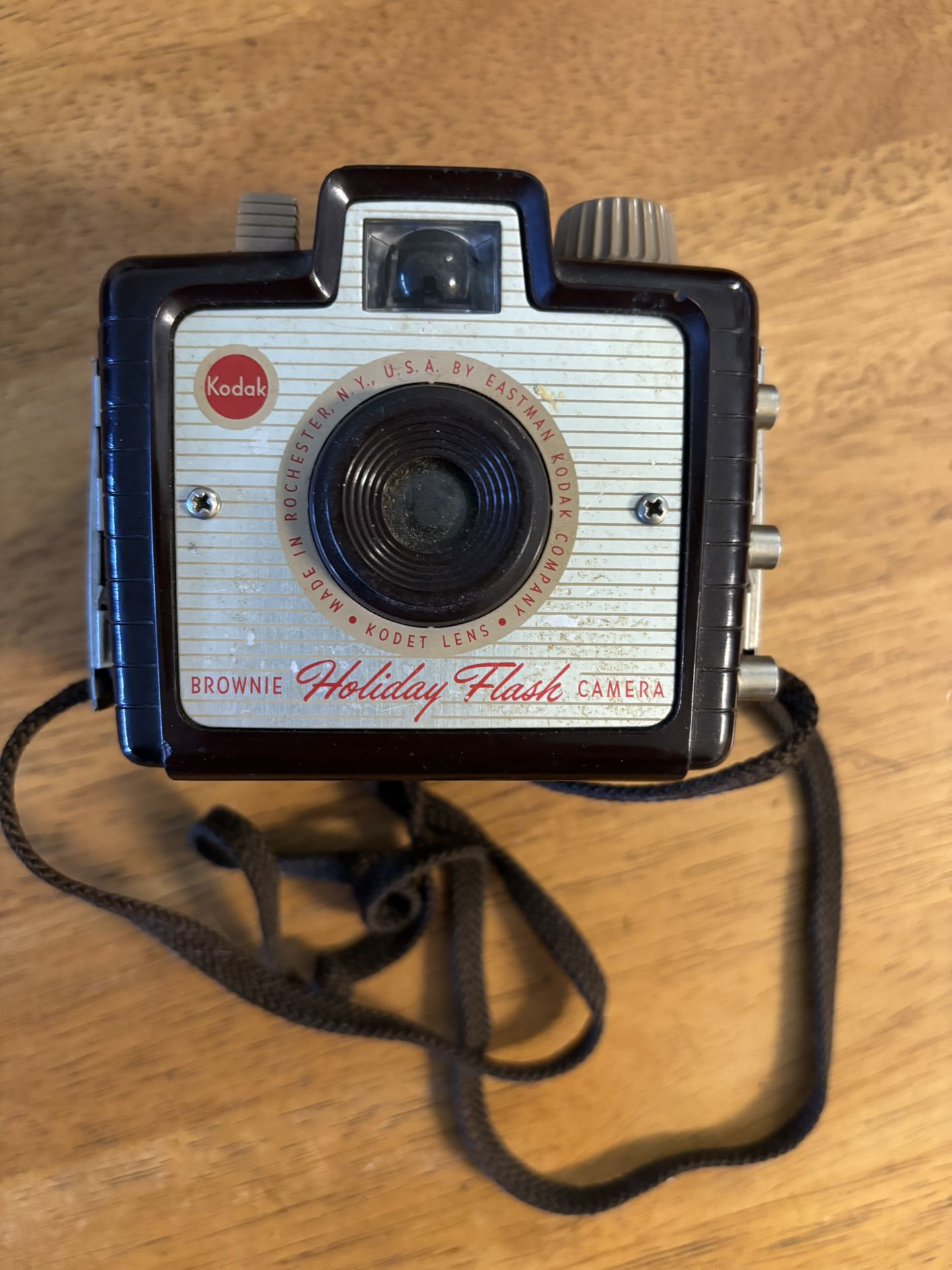 Brownie Holiday Flash Camera 