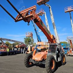 TELEHANDLER 10K REACH FORKLIFT GRADALL 10,000 LBS 10K POUNDS - XTREME XR1045