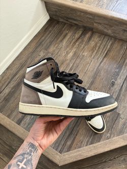 Jordan 1 Mocha