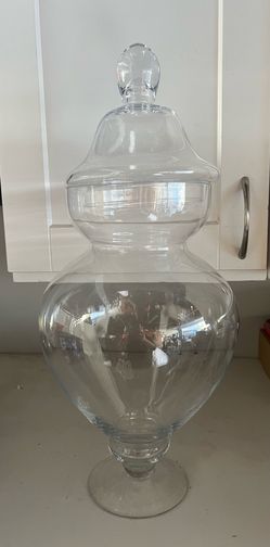 Glass vase
