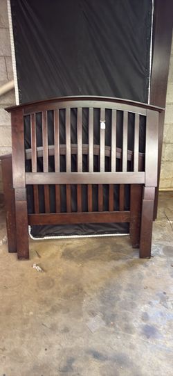 Twin Size Wooden Bed