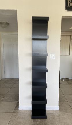 Wall shelf unit