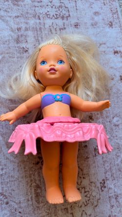Vintage 1993 Hasbro Makeup Beauty Doll Blonde Hair Blue Eyes 11”