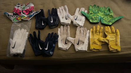 Gloves