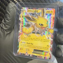 Jolteon EX Pokemon Card