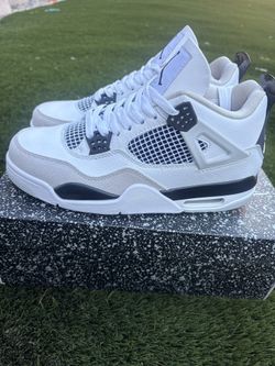 Jordan 4 Military Black