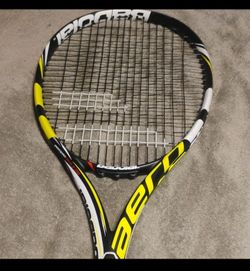 Babolat AeroPro Drive 125 Strung Tennis Racquet Black/Yellow/White w/ Cover