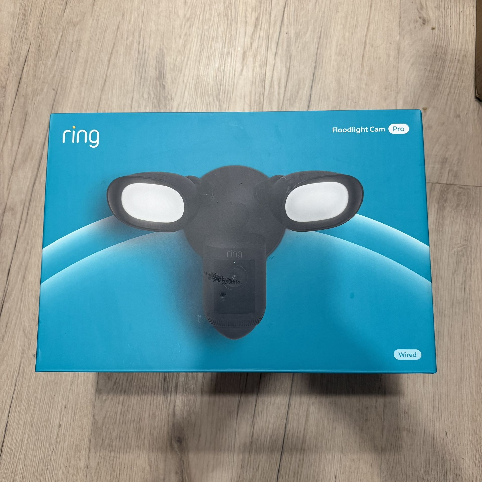 Ring floodlights cam pro wired - black